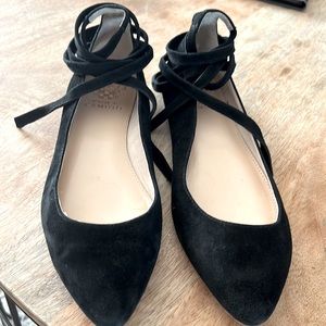 Vince Camuto leather ballet flats with leather ankle tie exc cond.